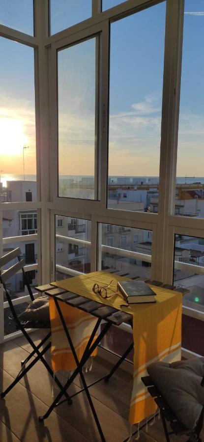 Gatu El Mirador De La Vina, Preferente Mayores De 25 Anos Y Familias Cadix Extérieur photo